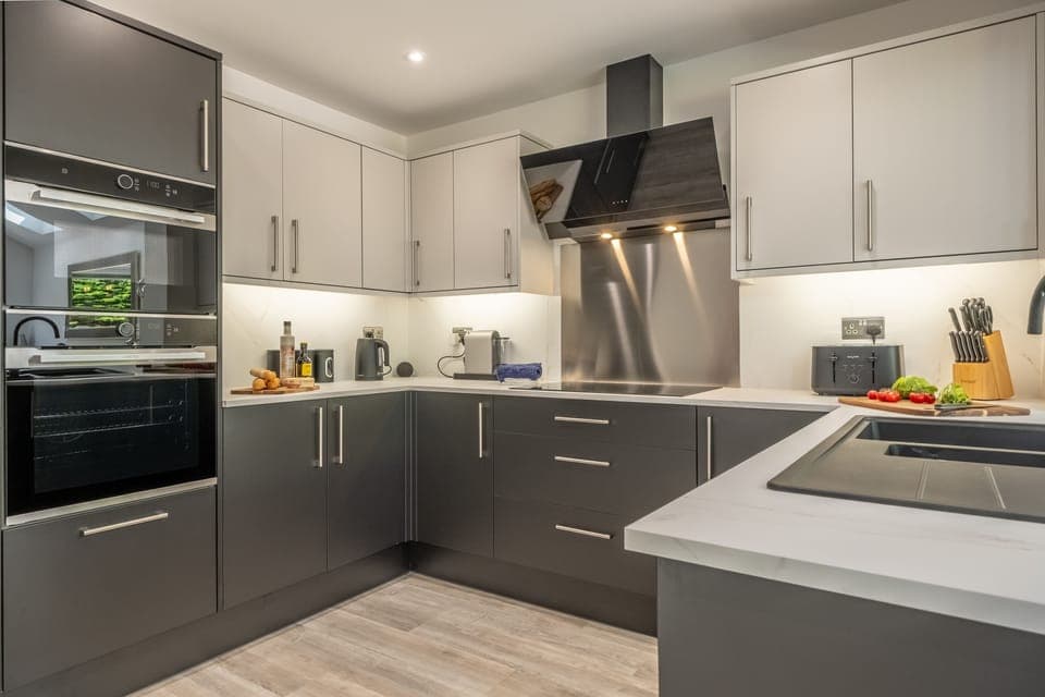 Skylark, Burnham Market: A smart fitted kitchen