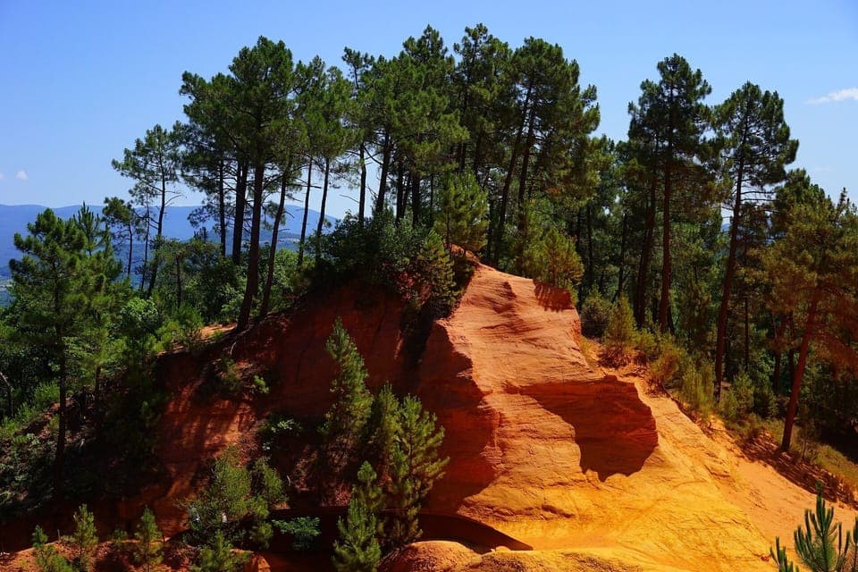 Roussillon the Ocher trail. (30 minutes from Saint Rémy)