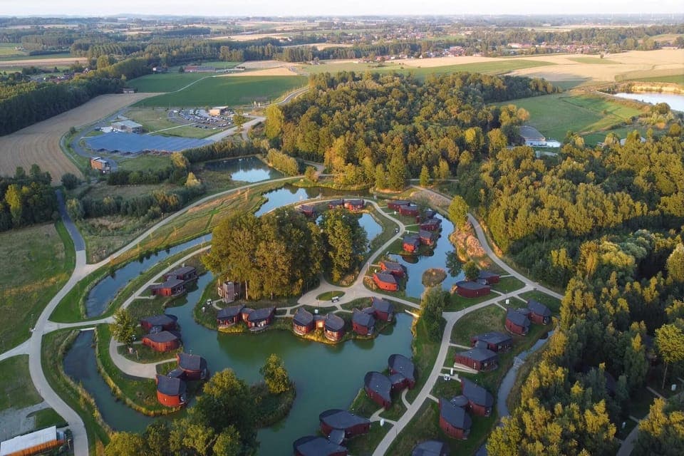 Immediate Surroundings [summer] (<1 km)