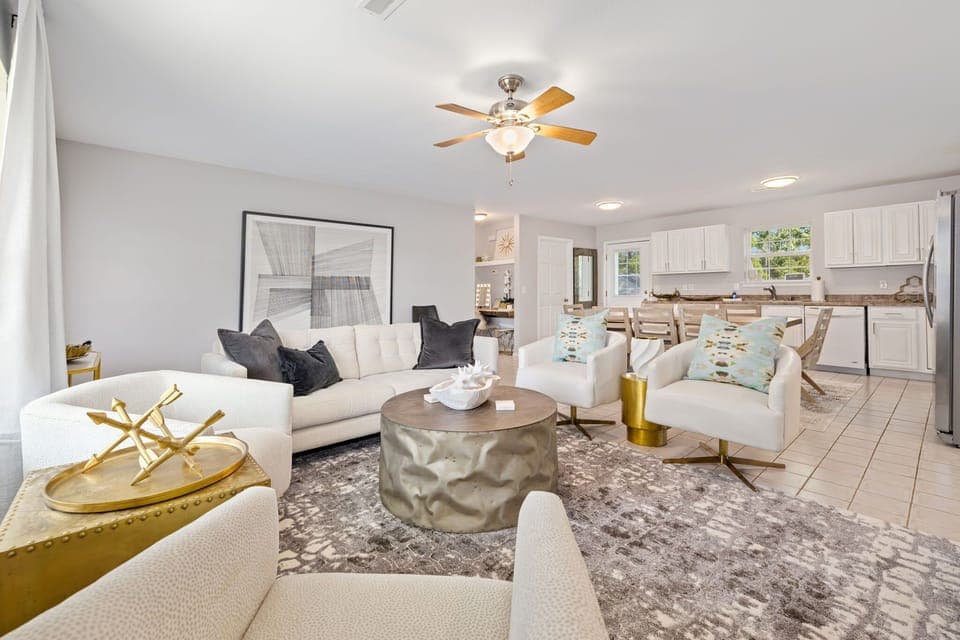 And offers plenty of plush seating.