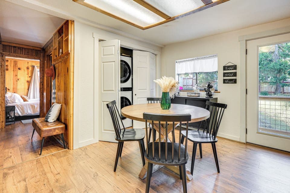 Dining Area | 1st Floor