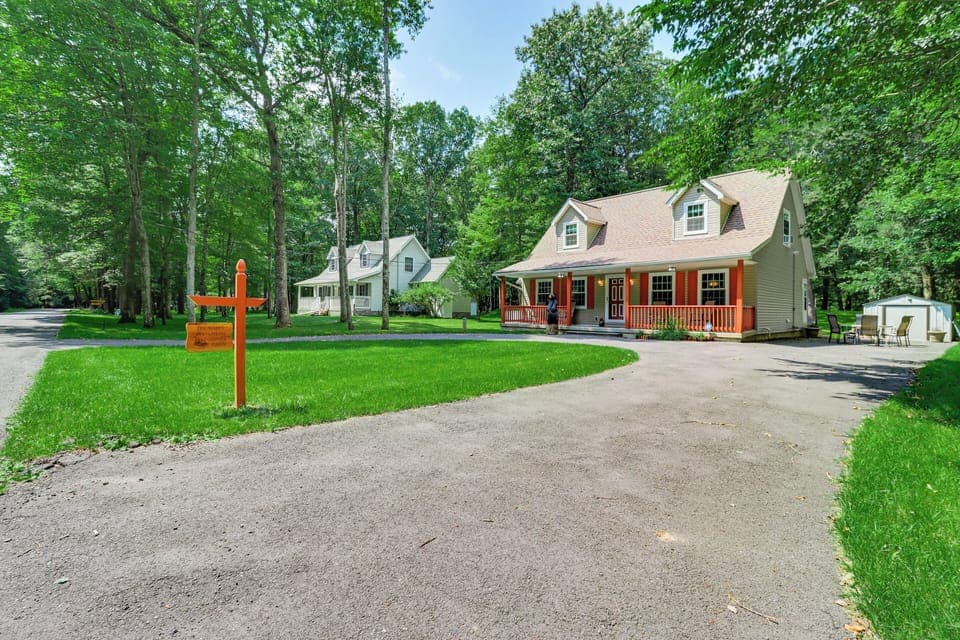 Property Exterior | Parking | Driveway (6 Vehicles)