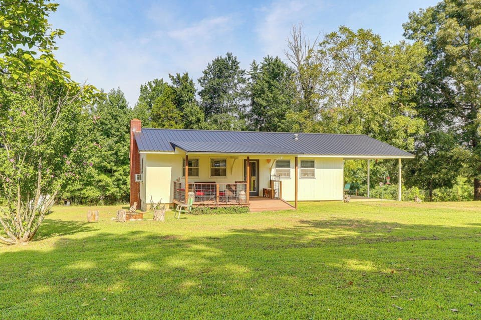 Marble Falls Vacation Rental | 3BR | 1BA | 1,500 Sq Ft | Step-Free Access