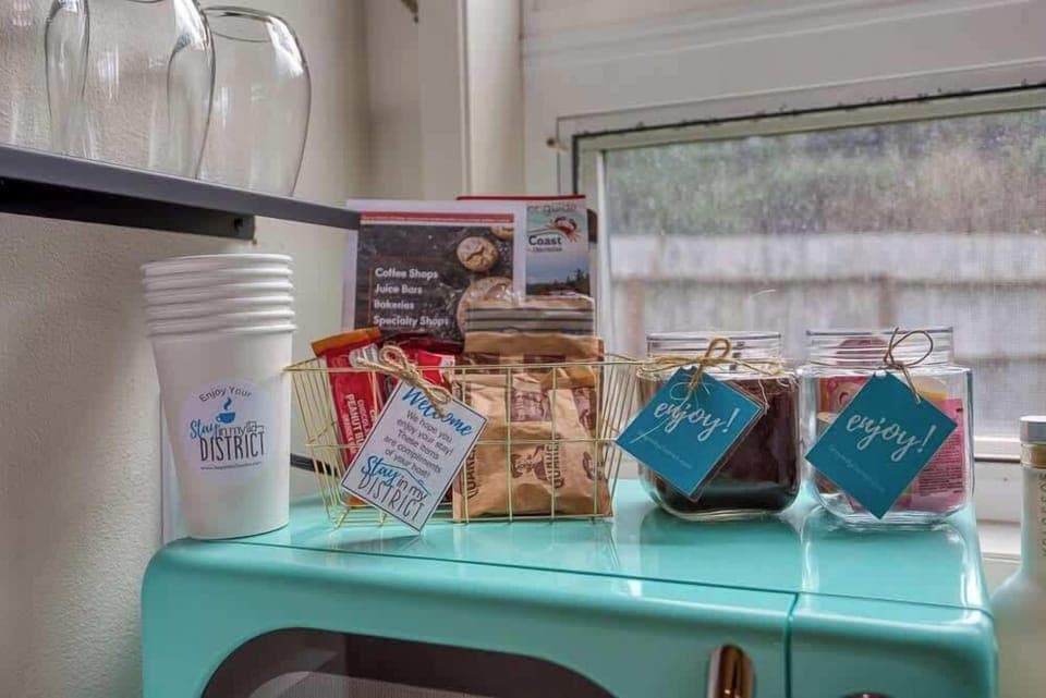 #StayinMyDistrict Cape Arago Oceanfront Guest Suite #StayinMyDistrict #BookDirect