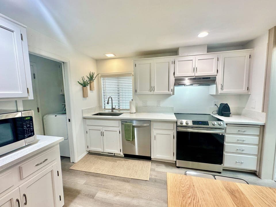 Fully equipped kitchen with all you need to get cooking! 