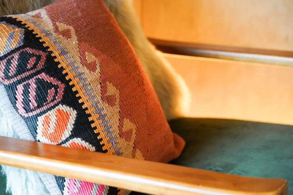 Living Room / Lounge