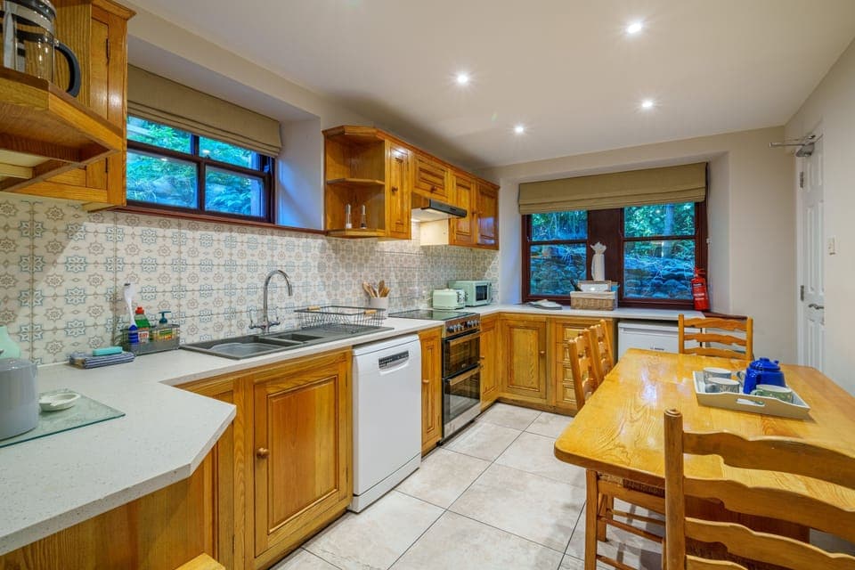 Swarthbeck House - Howtown, Ullswater | Kitchen