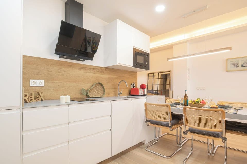 Kitchen and dining area