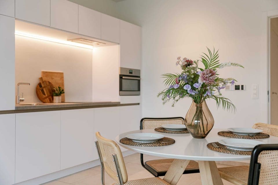 Dining room with table