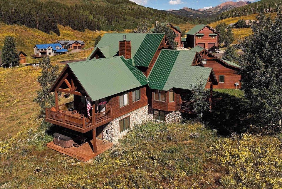 Creek Cove