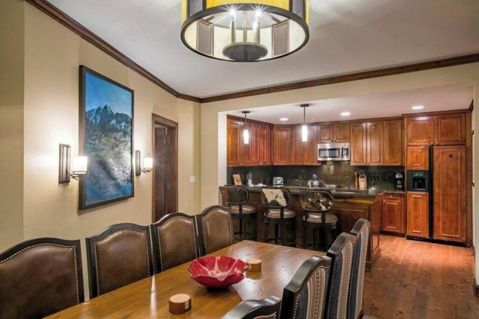 Each residence provides a formal dining table and bar seating
