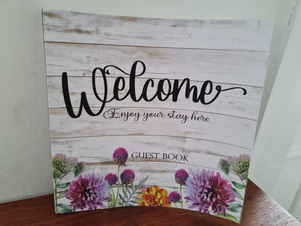 Please leave your message.