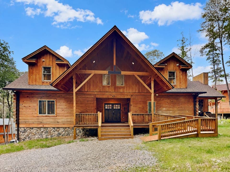 Welcome to Fortune Mountain Retreat!