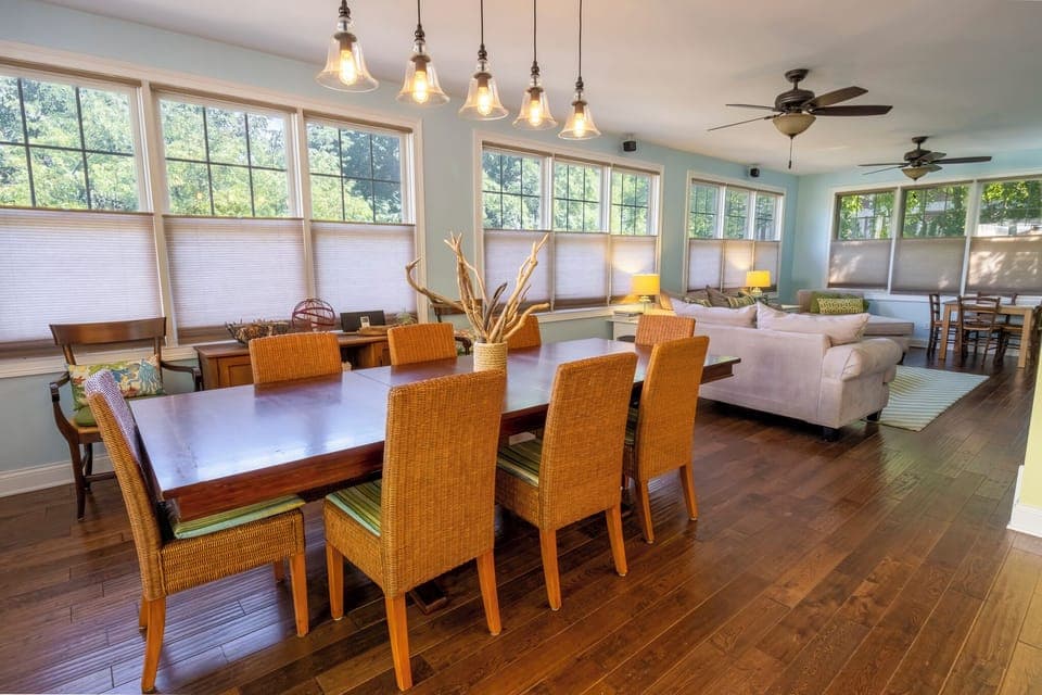 Main Level | Dining | Living Room