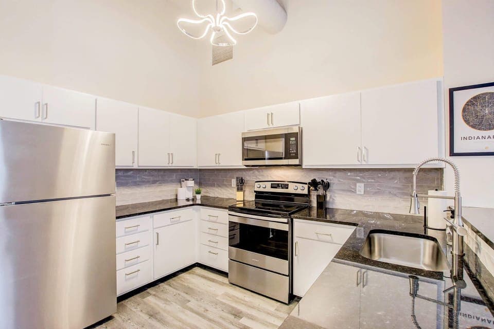 Unit 1 Fully equipped kitchen
