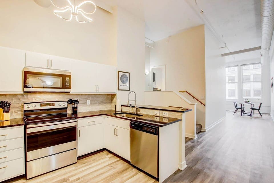 Unit 1 Fully equipped kitchen