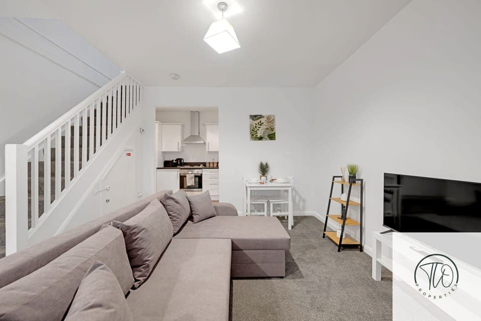 Living Room / Lounge