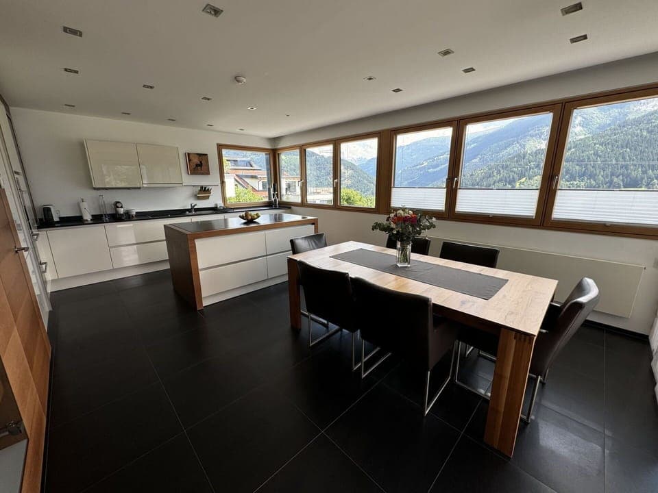 Table, Furniture, Window, Cabinetry, Building, Wood, Interior Design, Countertop, Floor, Kitchen