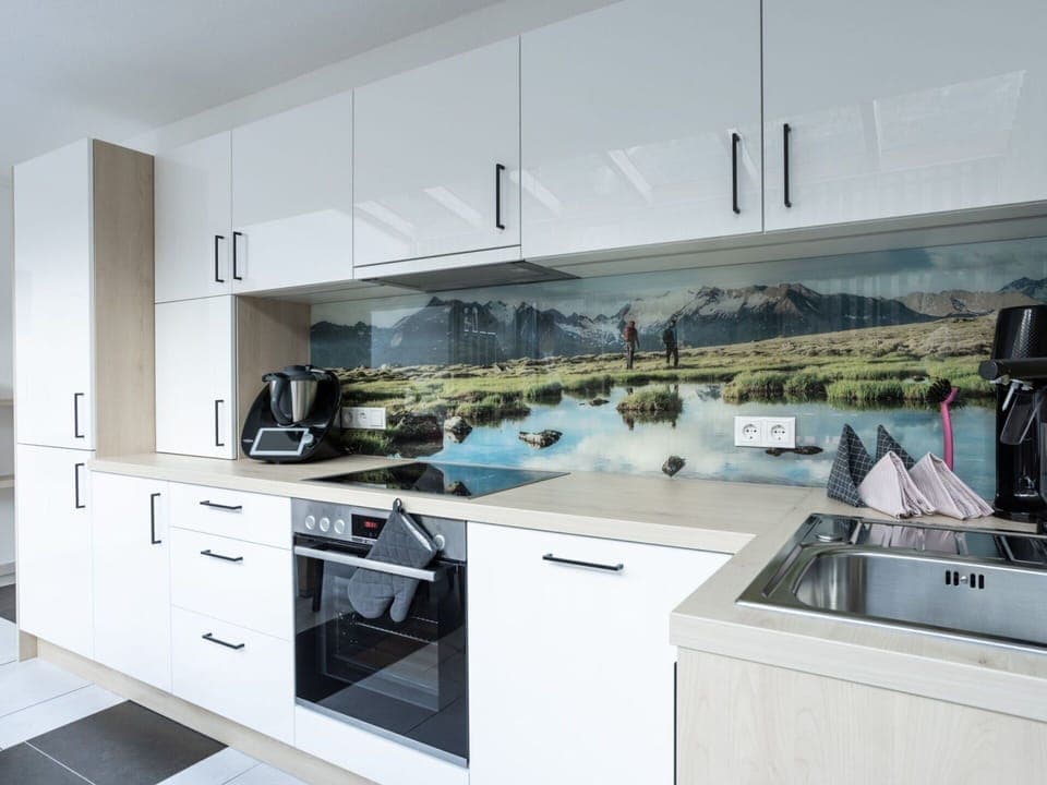 Plant, Furniture, Wood, Porch, Shade, Road Surface, Outdoor Furniture, Building, Chair, Interior Design