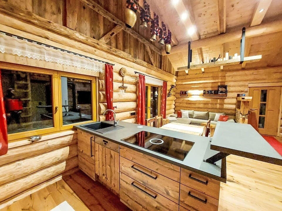 Property, Cabinetry, Wood, Drawer, Interior Design, Flooring, Floor, Hardwood, Hall, House