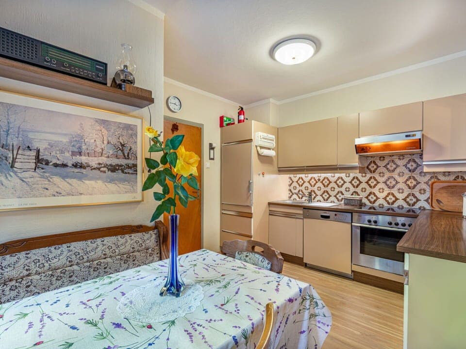 Interior Design, Furniture, Flooring, Wood, Major Appliance, Room, Ceiling, Floor, Kitchen, Apartment