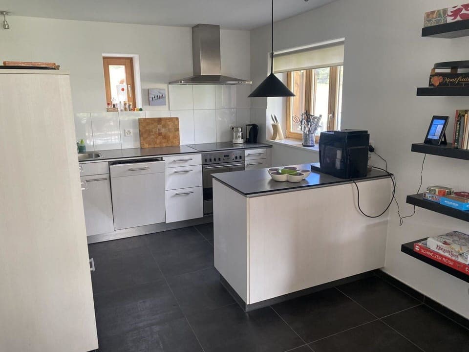 Cabinetry, Property, Countertop, Building, Kitchen, Kitchen Stove, Home Appliance, Interior Design, Kitchen Appliance, Wood