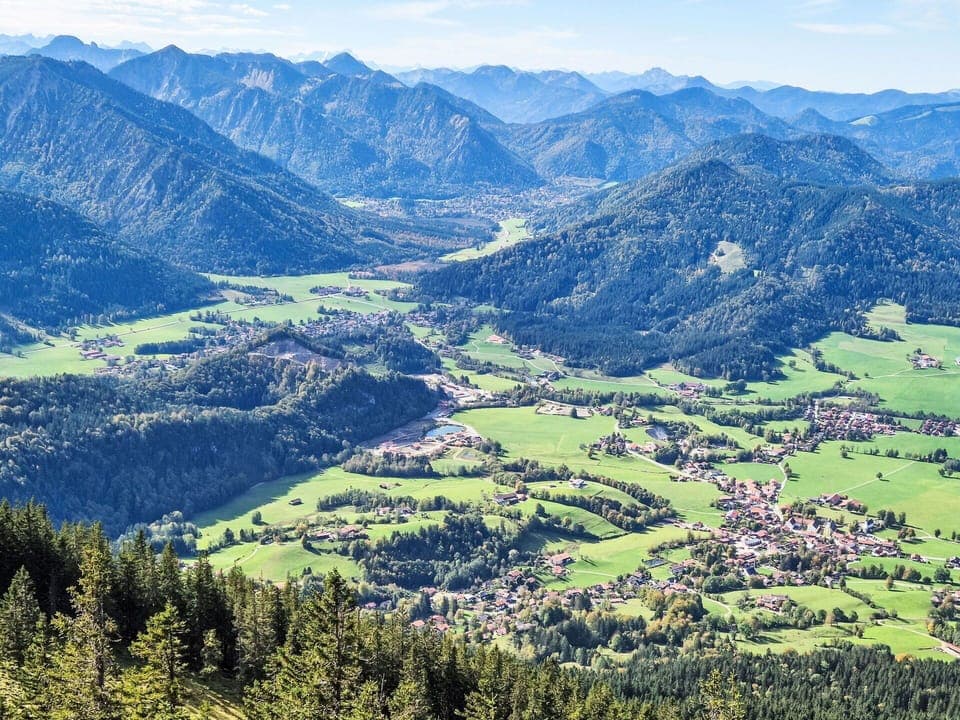 Mountain, Mountainous Landforms, Hill, Mountain Range, Natural Landscape, Highland, Landscape, Ridge, Hill Station, Valley