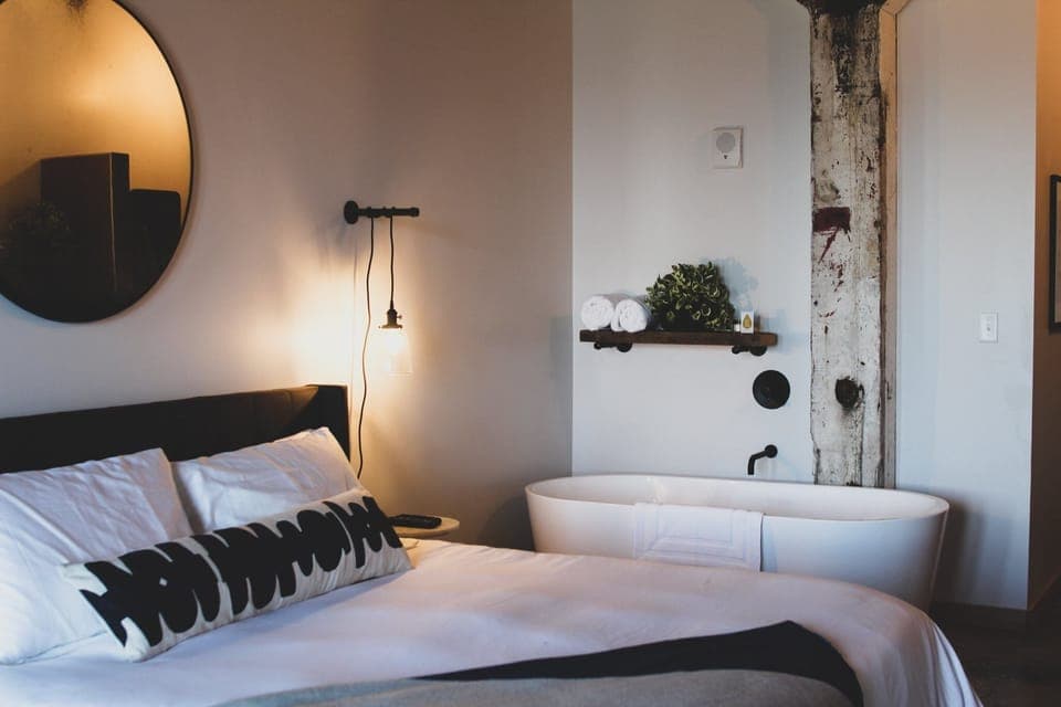 Unit with King size bed