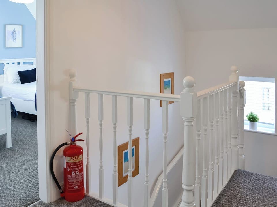 Landing | Captain&rsquo;s Retreat, Filey