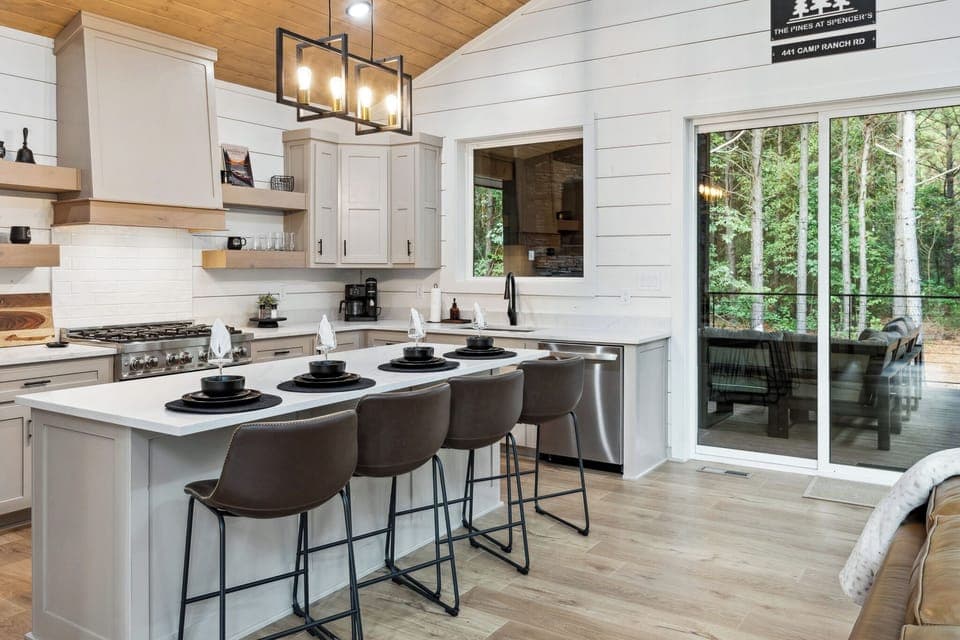 Stunning and fully stocked kitchen ready for any meal prep