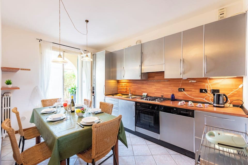 Kitchen and dining area