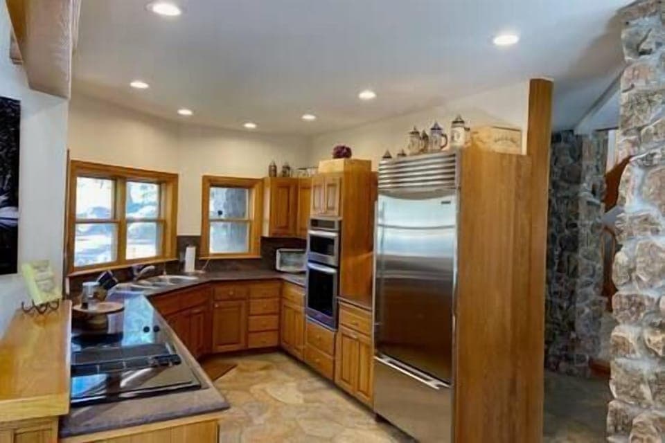 C03a4a9d 8da7 4f96 9edb 813661127193