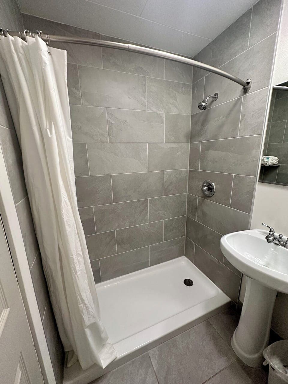 afaeacd1-940c-4603-a68a-51e2d7f0513f