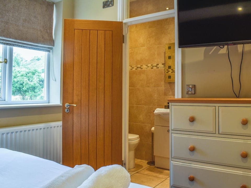 Double bedroom | Eldeston holidays - Flat 5E - Edleston House, Aberystwyth