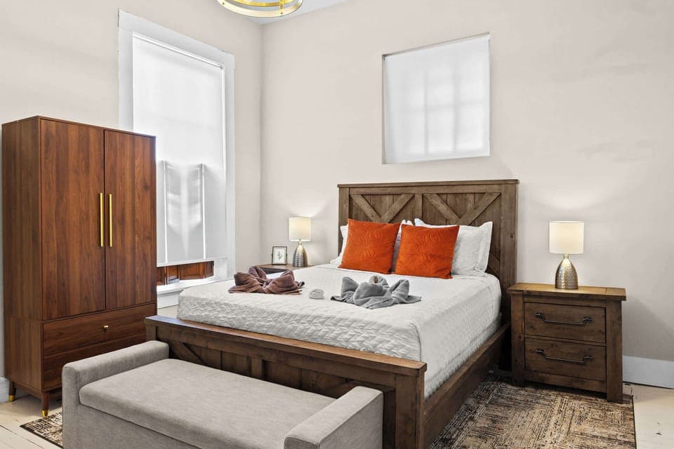 Sleep soundly and wake up refreshed in this cozy bedroom.