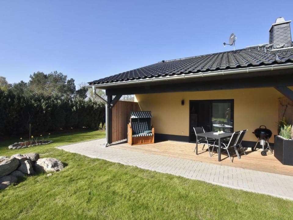 Holiday Home Exterior [summer]