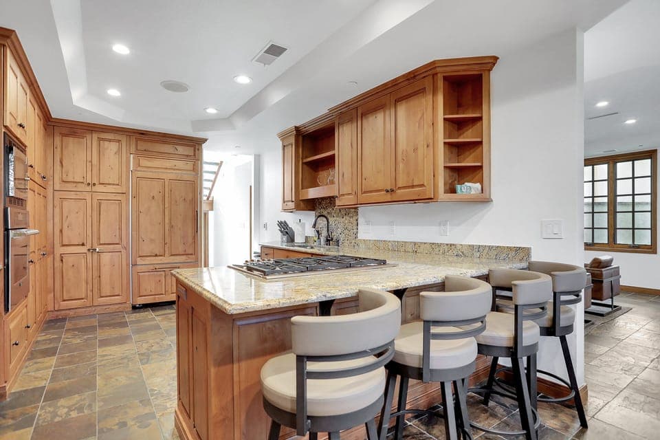 Gourmet Kitchen