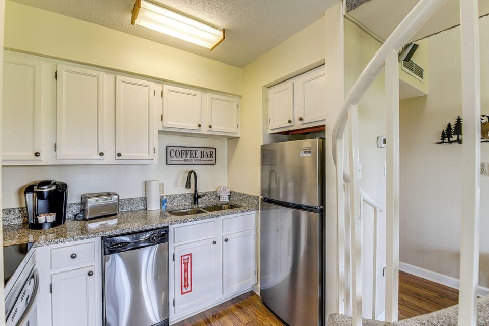Kitchen | Cooking Basics | Keurig Coffee Maker | Toaster | 1st Floor
