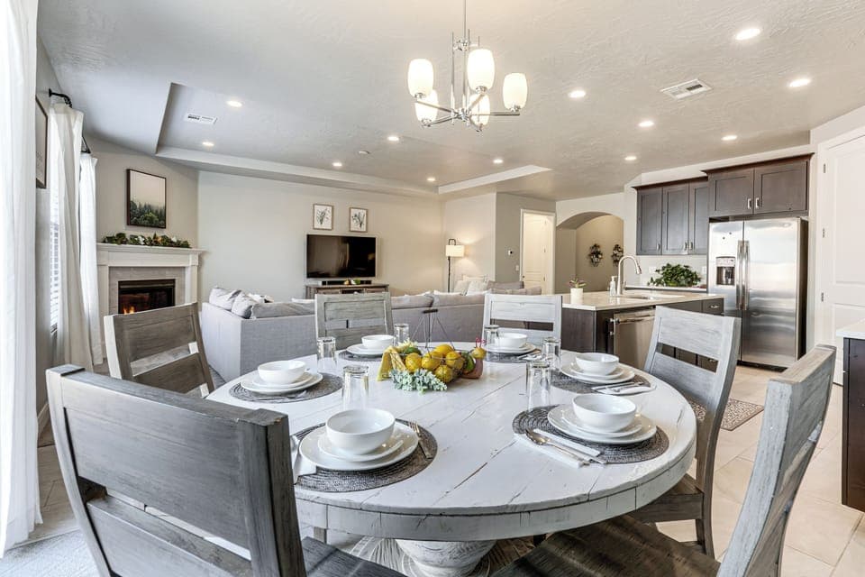 Dining Area | Dishware/Flatware | Children's Dishware