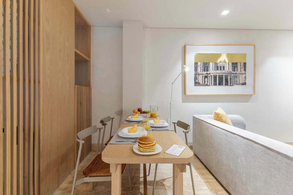 Where fine dining meets luxurious comfort.


