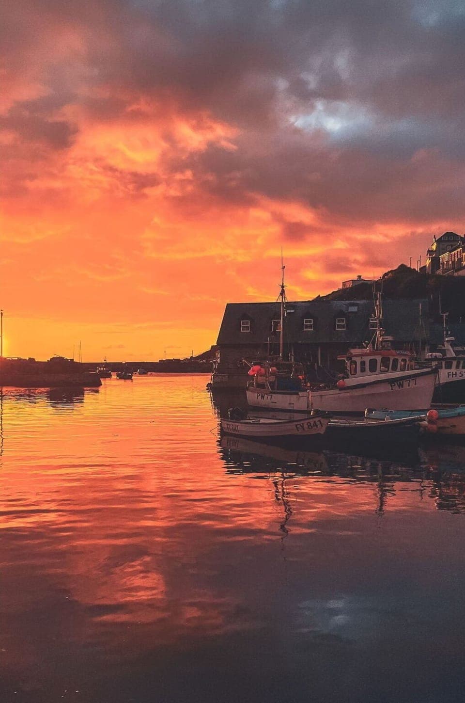 Boat, Water, Afterglow, Dusk, Watercraft, Sunset, Orange, Sunrise, Waterway, Horizon