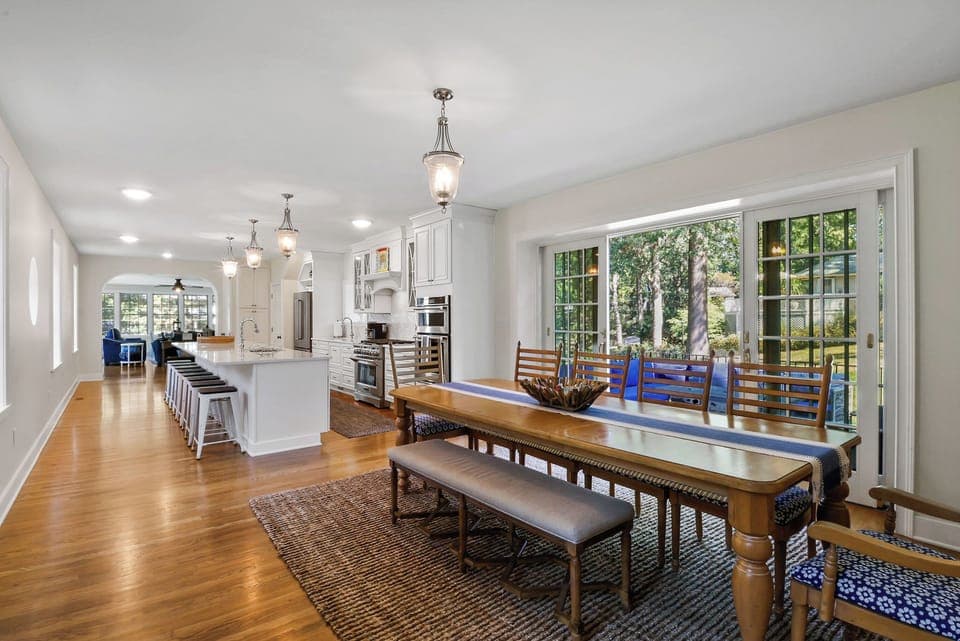 Open floorplan: dining w/French slider to terrace, family room w/French slider 