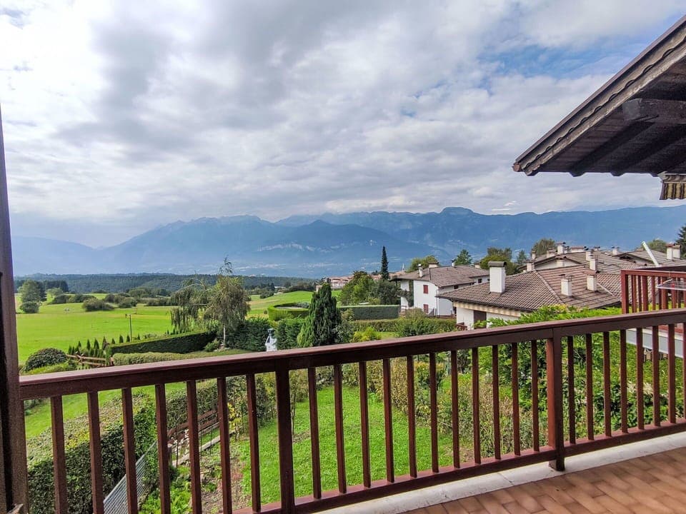 Sky, Cloud, Plant, Building, Property, Fence, Wood, Tree, House, Cottage