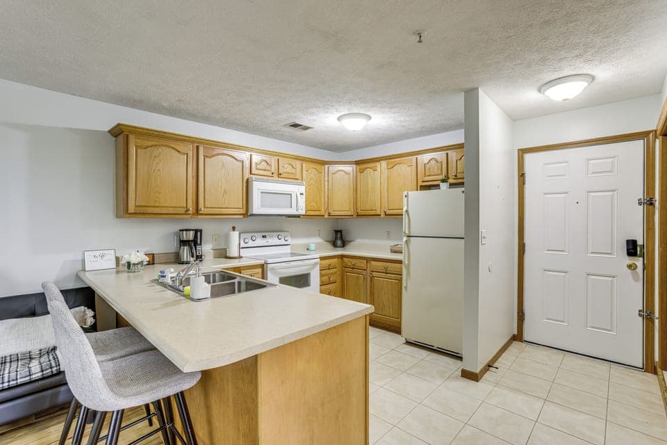 Kitchen | Cooking Basics | Drip Coffee Maker | Microwave | Toaster | Crockpot