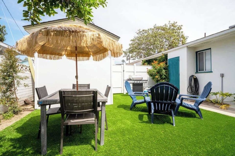 Private outdoor area where you can enjoy San Diego's great weather year round! 
BBQ grill and firepit with outdoor dining. 
Your own private oasis on our secluded yard space.