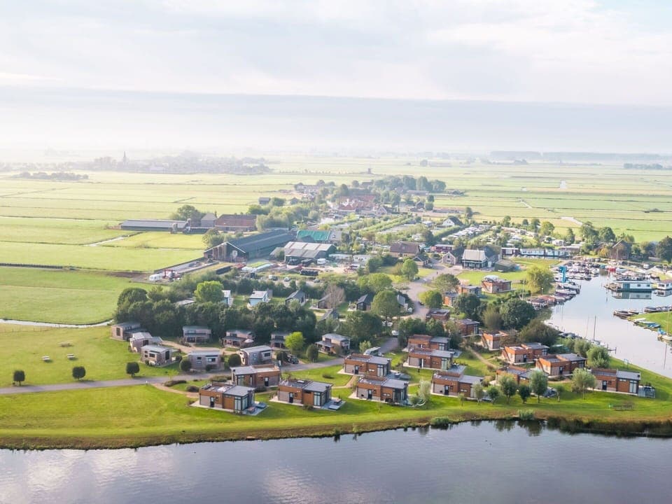 Water, Sky, Water Resources, Cloud, Plant, Natural Landscape, Land Lot, Body Of Water, Highland, Watercourse