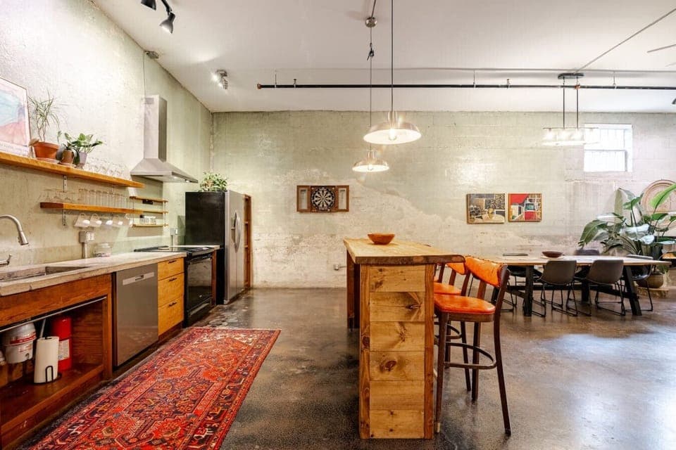 Private kitchen