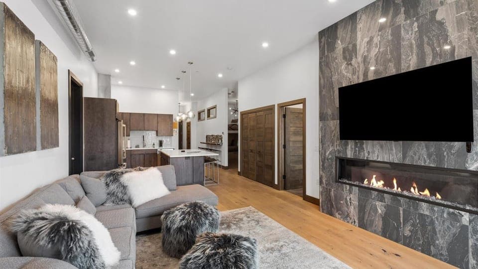 The Lupfer Grand Suite (8038)