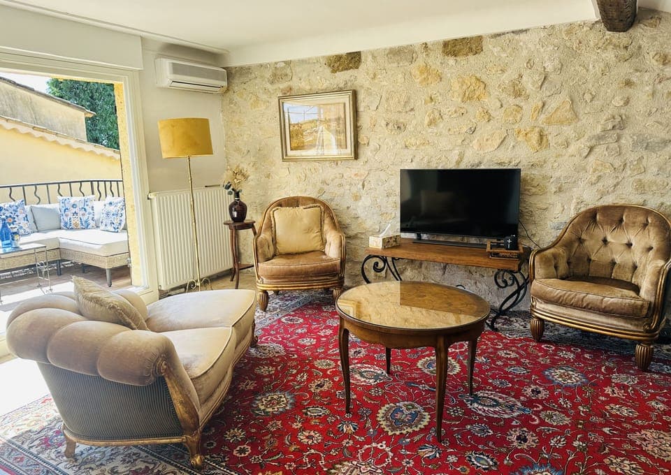 Lounge area opening onto terrace