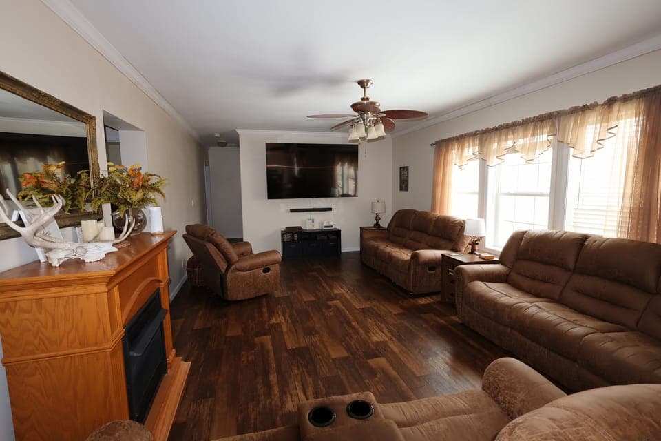 Spacious living room in Hocking Hills cabin—perfect for family gatherings and relaxation.